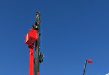 Comacchio si fa in due per Conexpo 2026. La sorpresa è la CH 18 in versione speciale